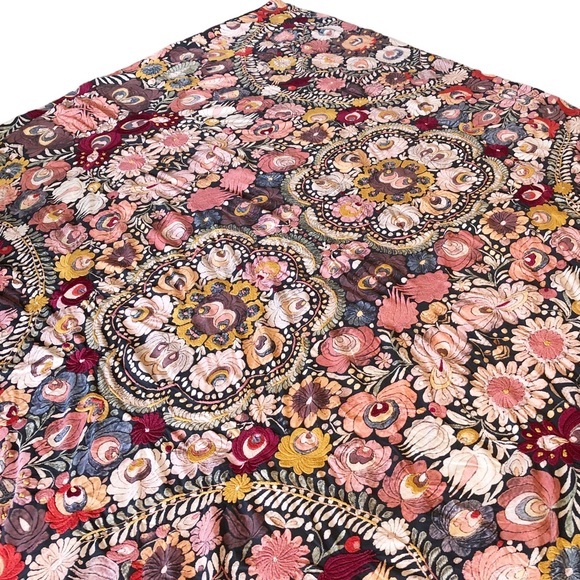 Pottery Barn Bedding Pottery Barn Helena Embroidered Floral Percale